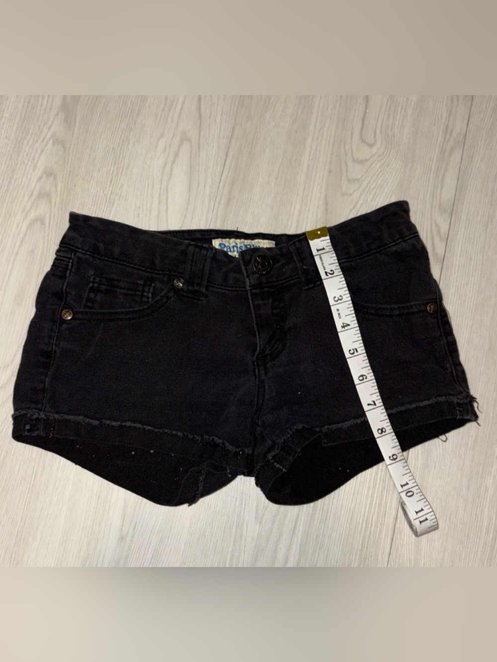🛍 PARIS BLUE black denim shorts size 1